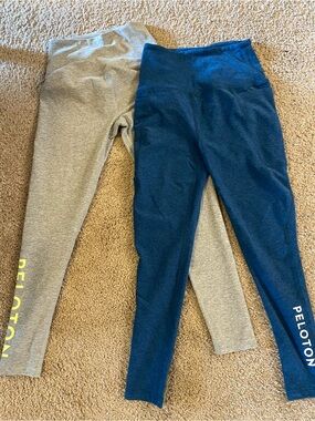 Beyond Yoga - Peloton Leggings Duo - Navy and Light Gray